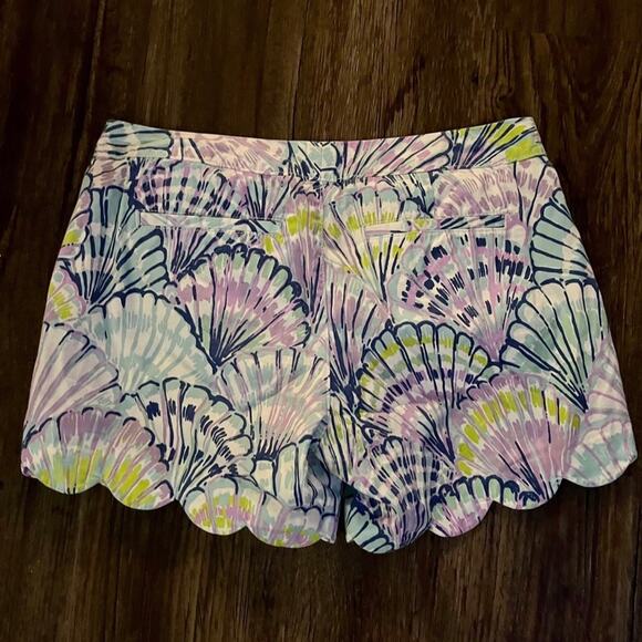 Lilly Pulitzer Women’s 2 The buttercup short - Picture 8 of 8
